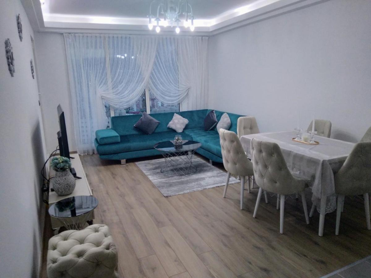 Cevahir Sky City Apartment-Spa & Fitness Center สโกเปีย ภายนอก รูปภาพ